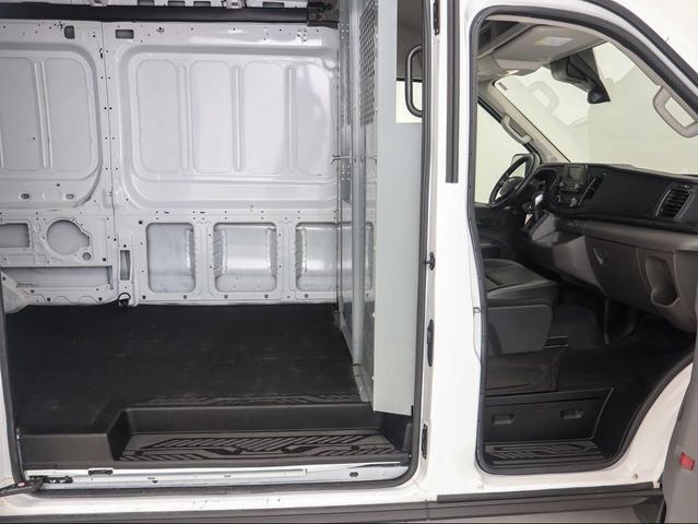 Photo of 2020 Oxford White Ford Transit-250