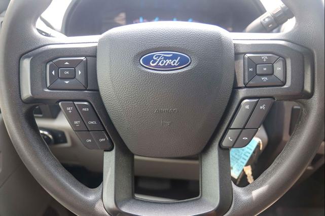 Photo of 2022 Oxford White Ford F-450
