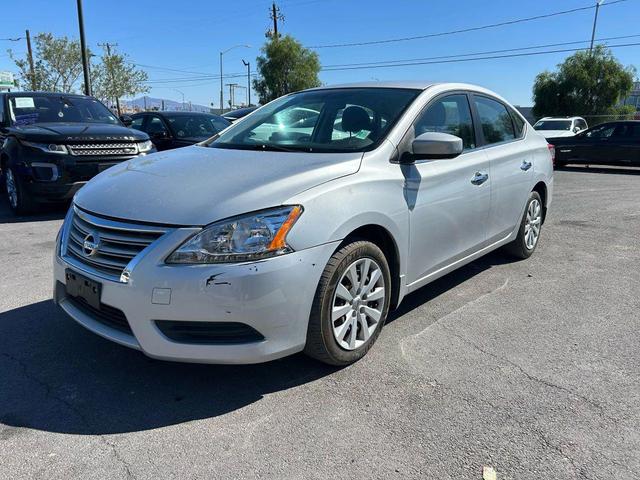 Photo of 2015 Silver Nissan Sentra