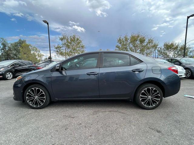 Photo of 2016 Blue Toyota Corolla