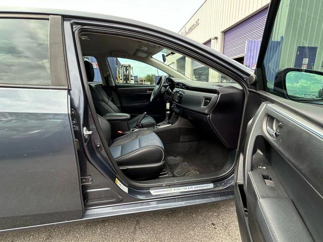Photo of 2016 Blue Toyota Corolla