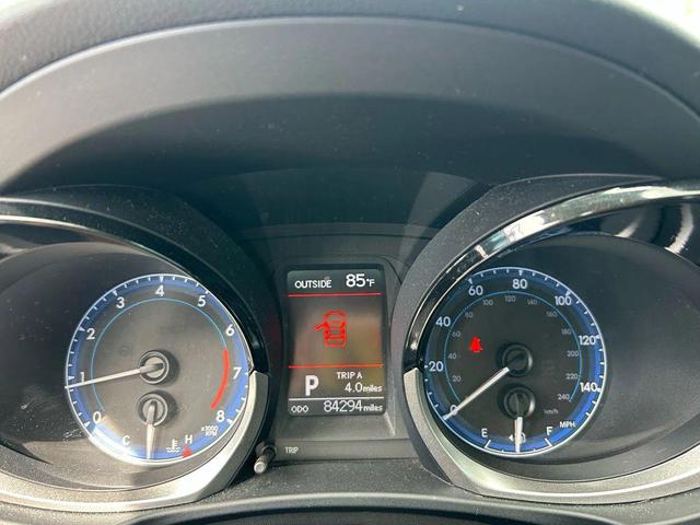 Photo of 2016 Blue Toyota Corolla