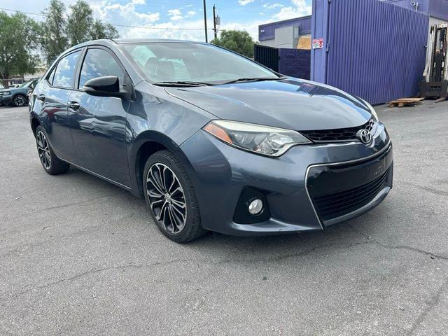 Photo of 2016 Blue Toyota Corolla
