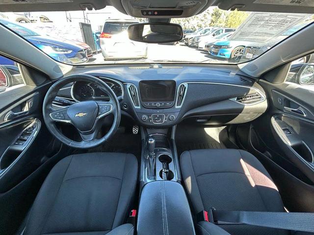 Photo of 2017 Black Chevrolet Malibu