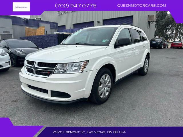 Photo of 2017 White Dodge Journey