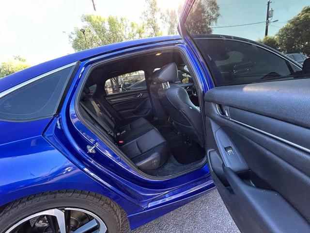 Photo of 2018 Blue Honda Accord
