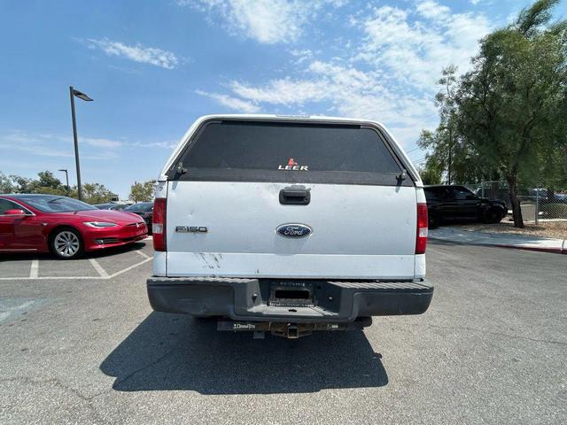 Photo of 2008 White Ford F-150