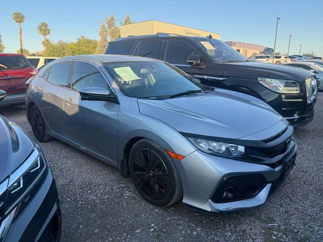 Photo of 2017 Silver Honda Civic