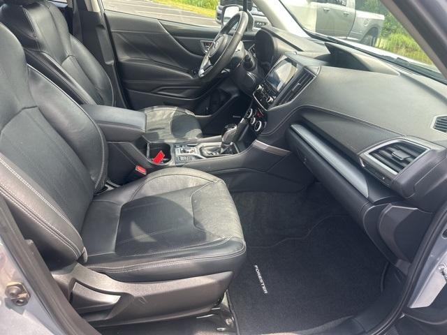 Photo of 2019 Ice Silver Metallic Subaru Forester
