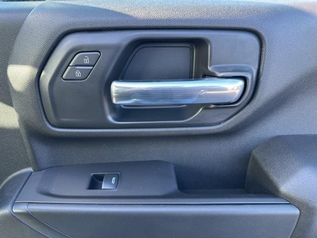 Photo of 2025 Summit White Chevrolet Silverado 2500
