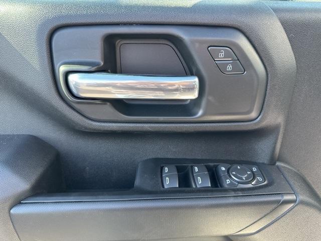 Photo of 2025 Summit White Chevrolet Silverado 2500