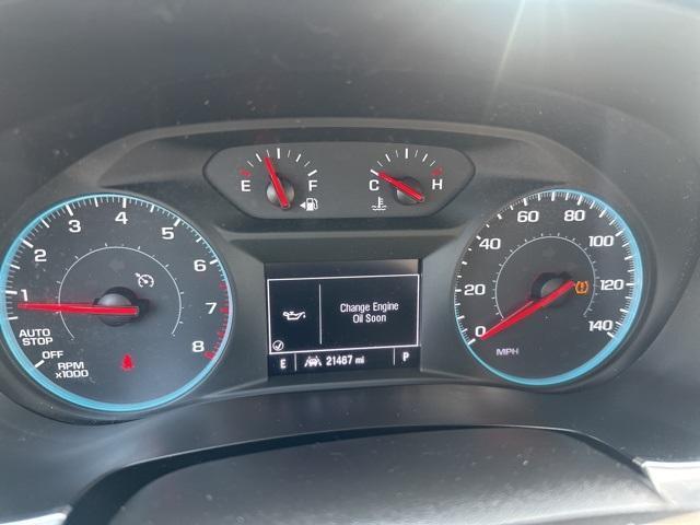Photo of 2022 Summit White Chevrolet Traverse