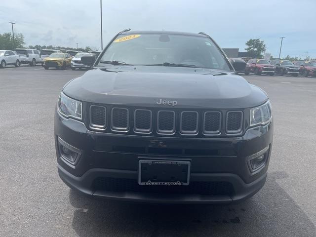 Photo of 2021 Diamond Black Jeep Compass