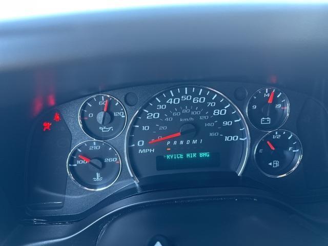 Photo of 2023 Summit White GMC Savana 2500