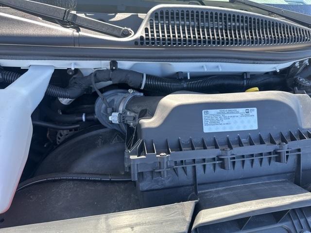 Photo of 2023 Summit White GMC Savana 2500