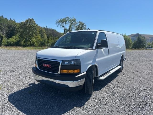 Photo of 2023 Summit White GMC Savana 2500