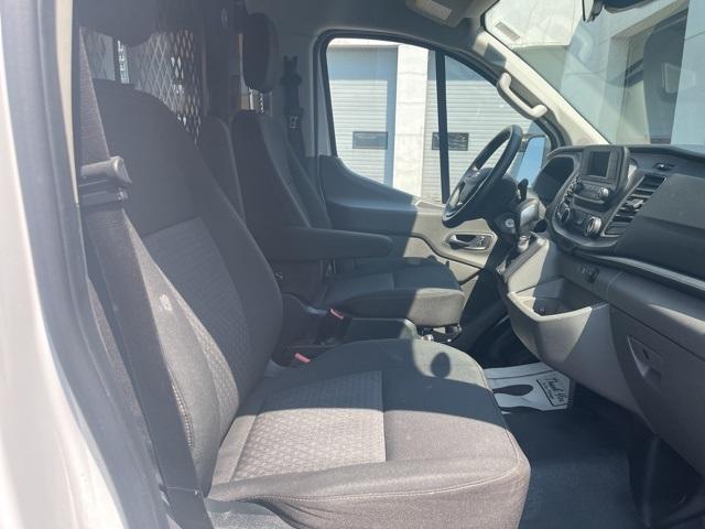 Photo of 2023 Oxford White Ford Transit-250