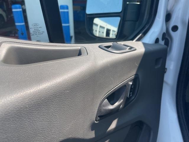 Photo of 2023 Oxford White Ford Transit-250