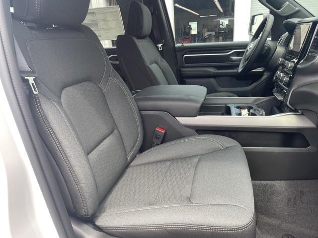 Photo of 2025 Bright White Clearcoat RAM 1500