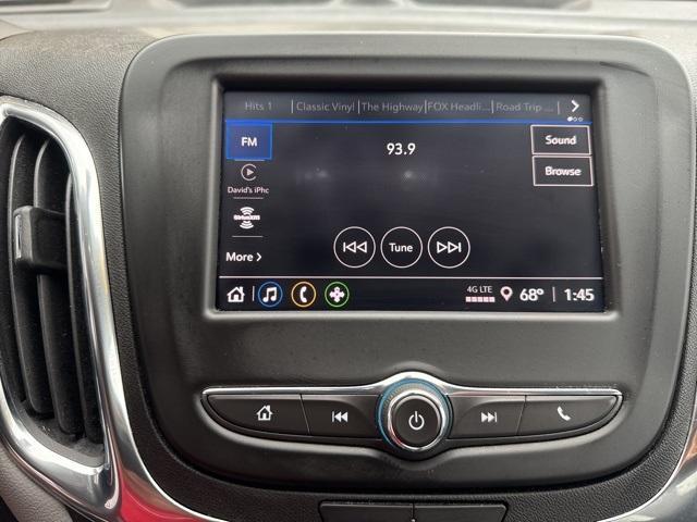 Photo of 2024 Summit White Chevrolet Equinox