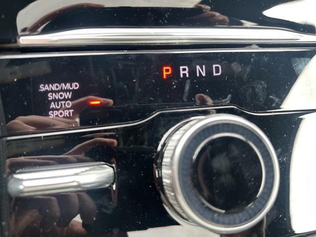 Photo of 2025 Diamond Black Jeep Grand Cherokee L