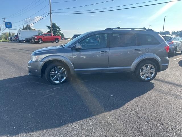 Photo of 2012 Storm Gray Pearlcoat Dodge Journey