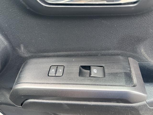 Photo of 2021 White Toyota Tacoma