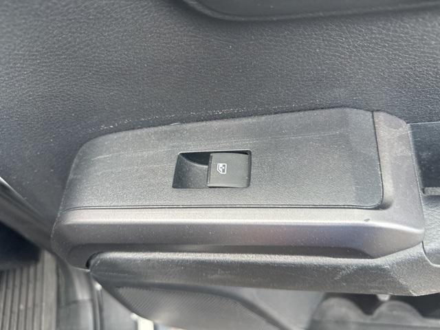 Photo of 2021 White Toyota Tacoma