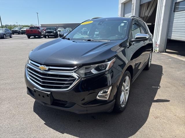Photo of 2020 Mosaic Black Metallic Chevrolet Equinox