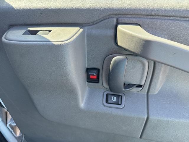 Photo of 2023 Summit White Chevrolet Express 2500