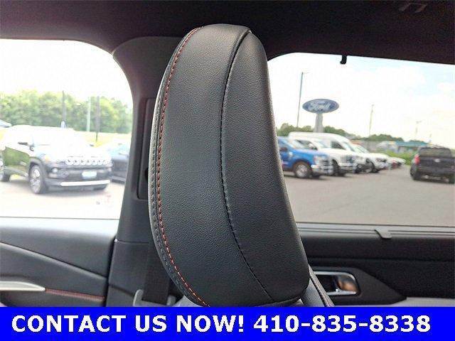 Photo of 2025 Carbonized Gray Metallic Ford Explorer