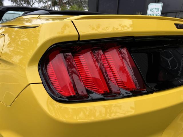 Photo of 2017 Yellow Ford Mustang