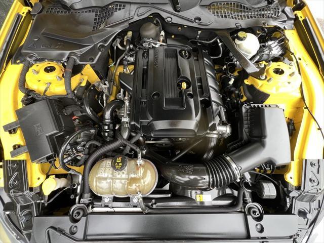 Photo of 2017 Yellow Ford Mustang