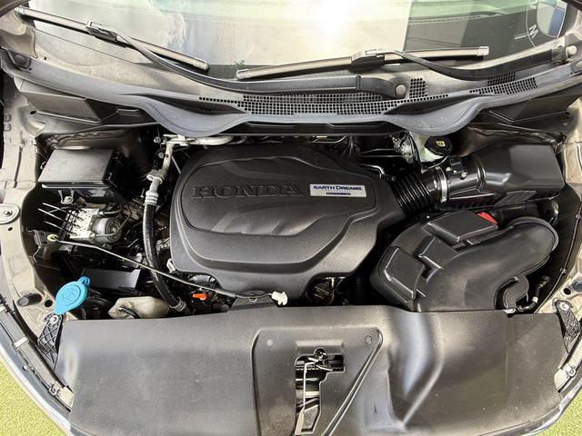 Photo of 2019 Brown Honda Odyssey