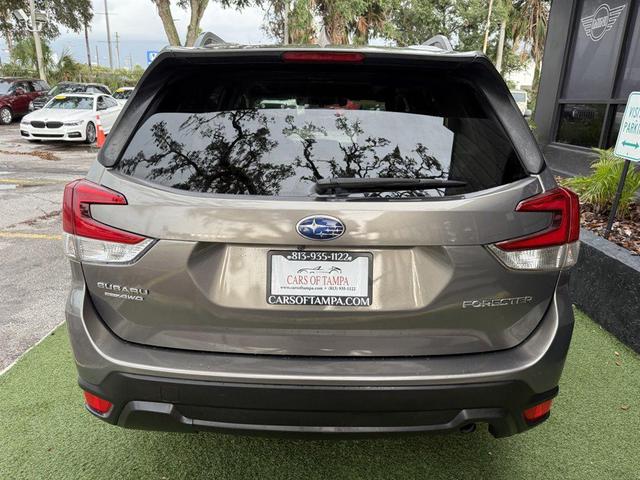 Photo of 2019 Brown Subaru Forester