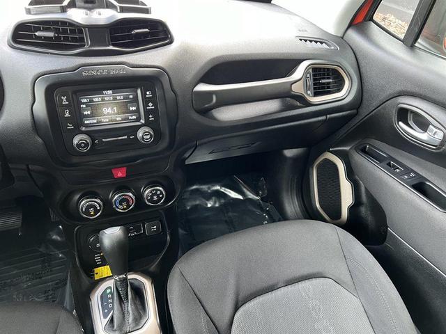 Photo of 2017 Orange Jeep Renegade