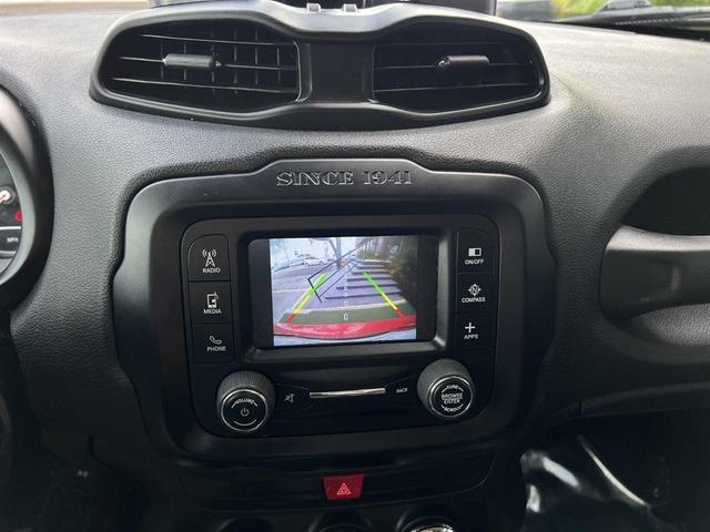 Photo of 2017 Orange Jeep Renegade