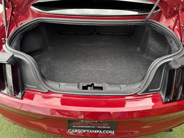Photo of 2017 Red Ford Mustang