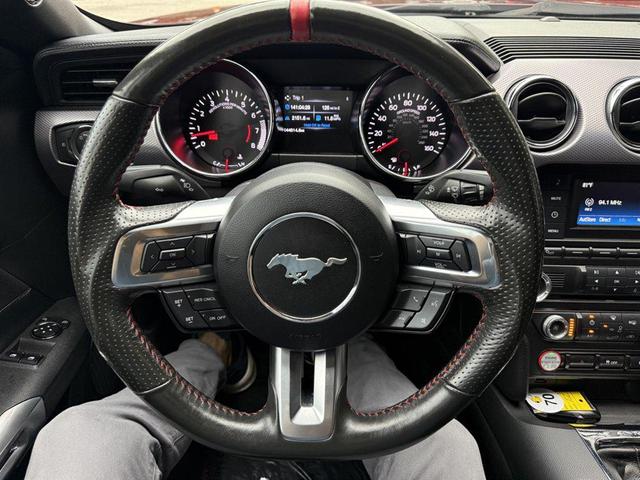 Photo of 2017 Red Ford Mustang