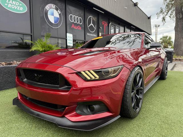 Photo of 2017 Red Ford Mustang