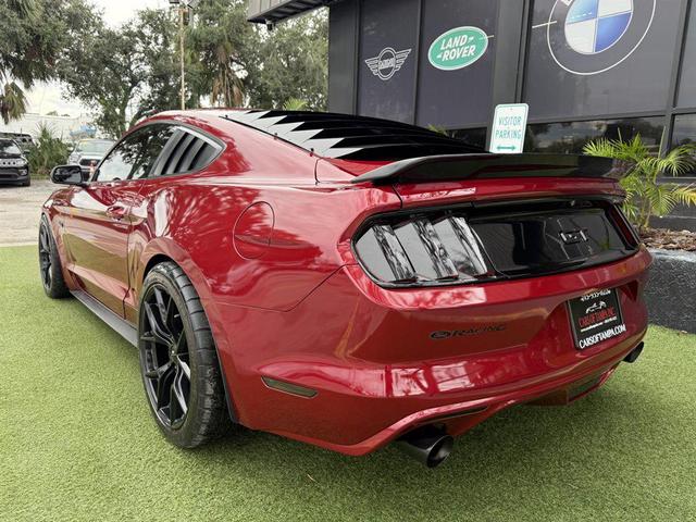 Photo of 2017 Red Ford Mustang