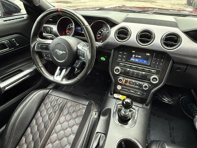 Photo of 2017 Red Ford Mustang