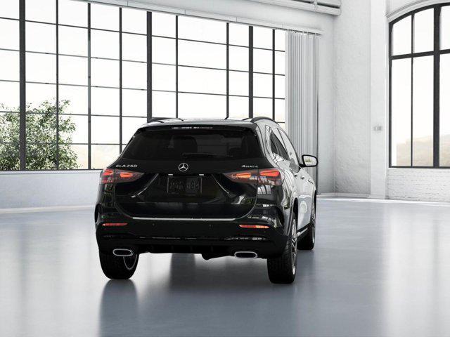 Photo of 2025 Night Black Mercedes-Benz GLA 250