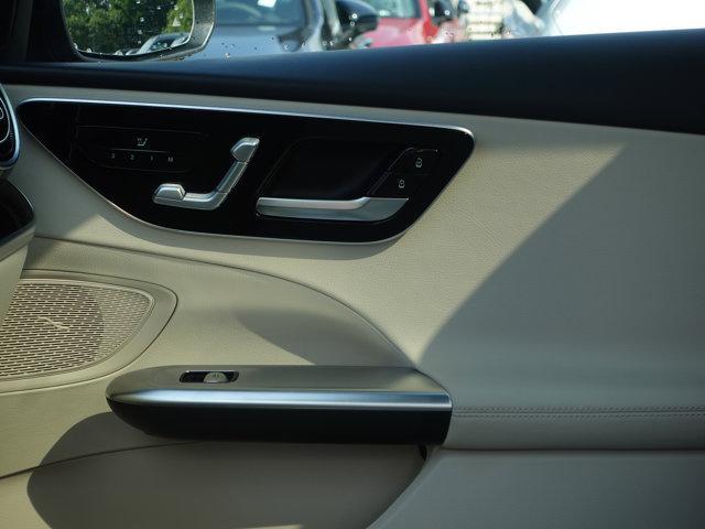 Photo of 2022 Lunar Blue Metallic Mercedes-Benz C-Class
