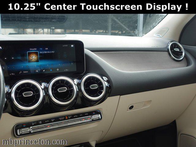 Photo of 2021 Night Black Mercedes-Benz GLA 250
