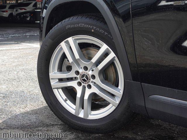 Photo of 2021 Night Black Mercedes-Benz GLA 250