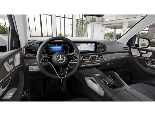 Photo of 2025 MANUFAKTUR Moonlight White Metallic Mercedes-Benz GLE 450e