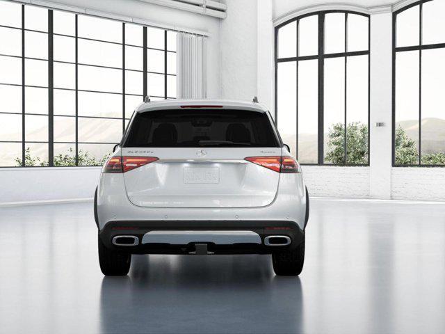 Photo of 2025 MANUFAKTUR Moonlight White Metallic Mercedes-Benz GLE 450e