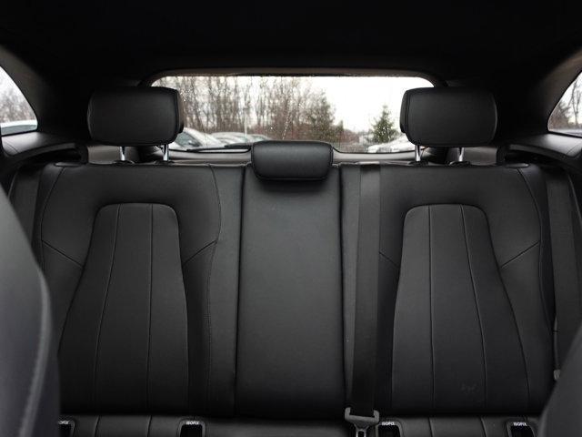 Photo of 2022 Polar White Mercedes-Benz GLA 250