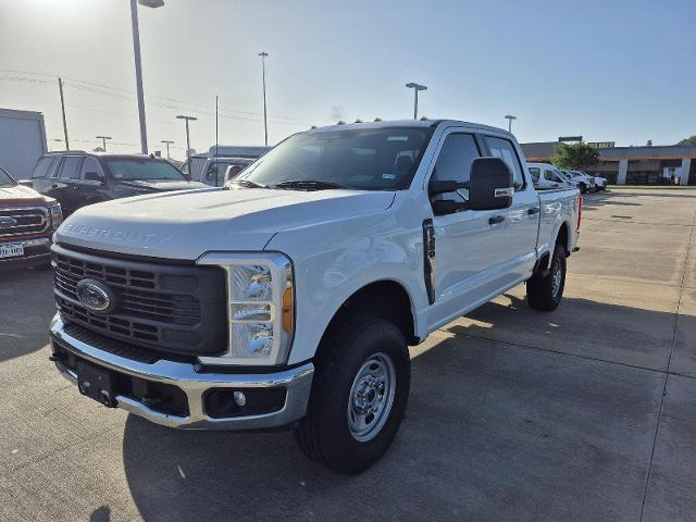 Photo of 2023 OXFORD WHITE Ford F-250